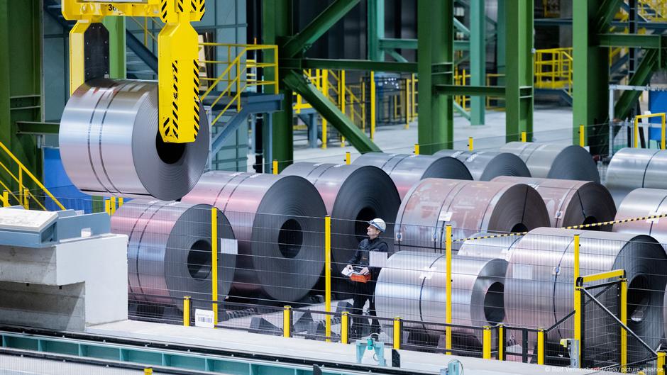 EU seeks US trade concessions by doubling steel tariffs – DW – 10/12/2025