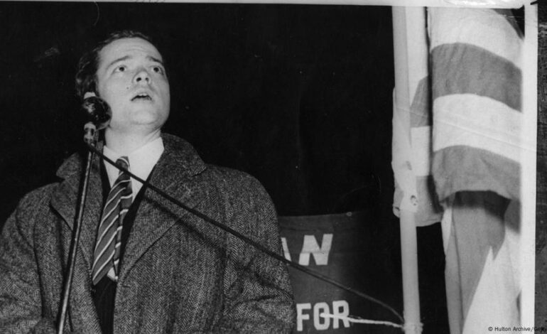 Lessons on media literacy – DW – 10/13/2025