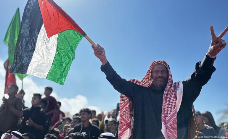 Questions remain on Donald Trump’s Gaza peace plan – DW – 10/13/2025