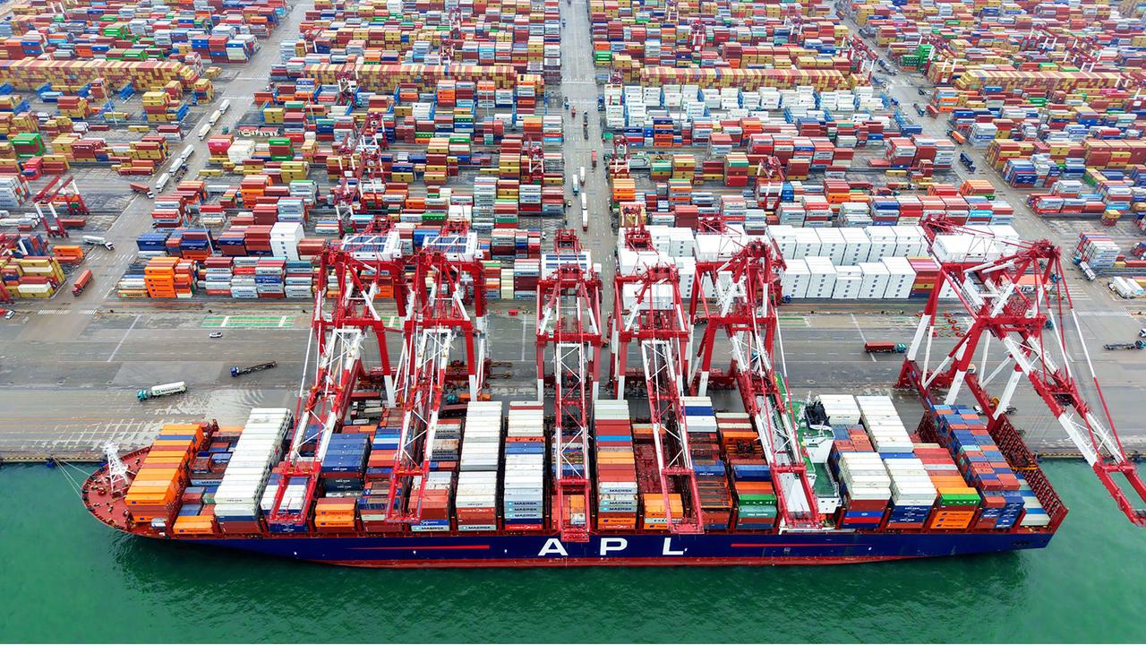 Trotz Zollstreit: Chinas Außenhandel legt unerwartet stark zu