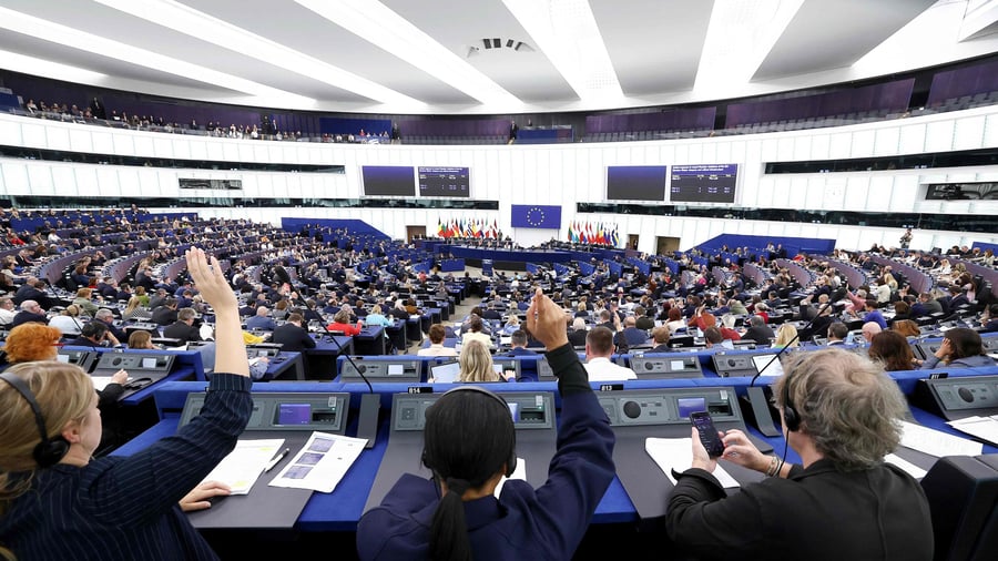 EU-Parlament : Rechtsausschuss stimmt für Abschwächung von EU-Lieferkettengesetz