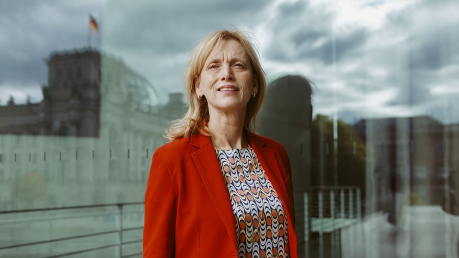 Interview : Ministerin Karin Prien: „Es wird ein Überangebot an Kitaplätzen geben“